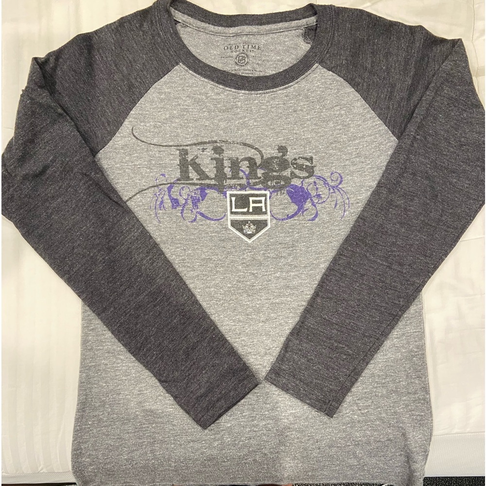 LA Kings Hockey tshirt
